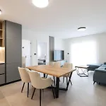 Apartmán 2 Bedroom Lovely In Privlaka (Zadar)