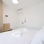 2 Bedroom Lovely In Apartmán Privlaka (Zadar)