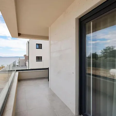 Lovely In With Wifi * Privlaka (Zadar)