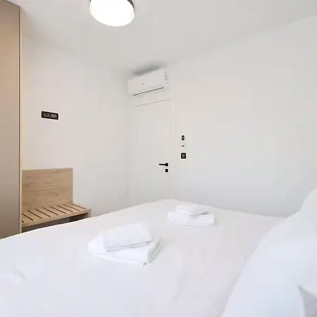 Lovely In With Wifi Appartamento Privlaka (Zadar)